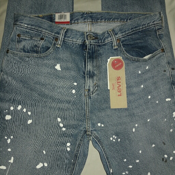 Levi's Jean - Picture 5 of 8